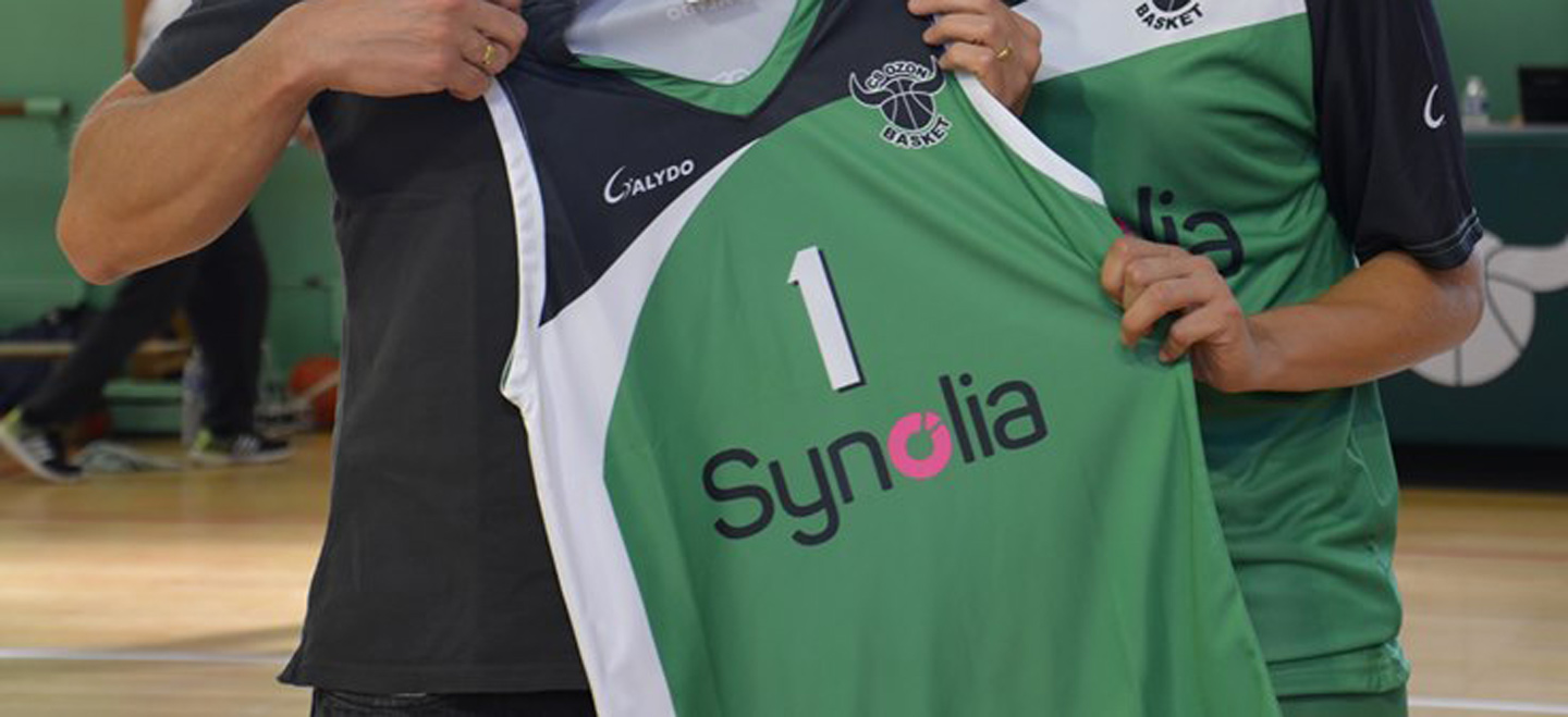 sponsoring sport féminin maillot synolia entreprise