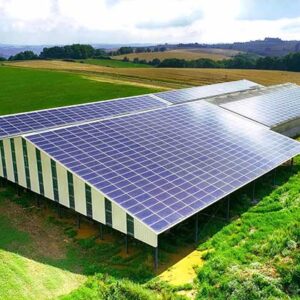 Visuel du cas client Apex Energies représentant des panneaux solaires